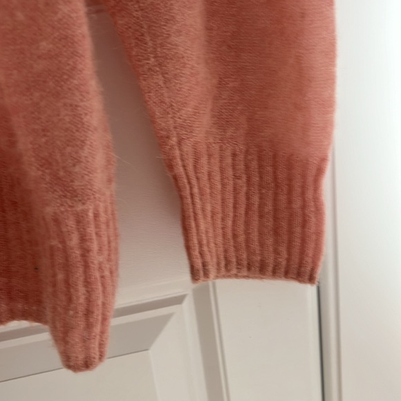 Alpaca wool Pink oversized sweater - Picture 5 of 5